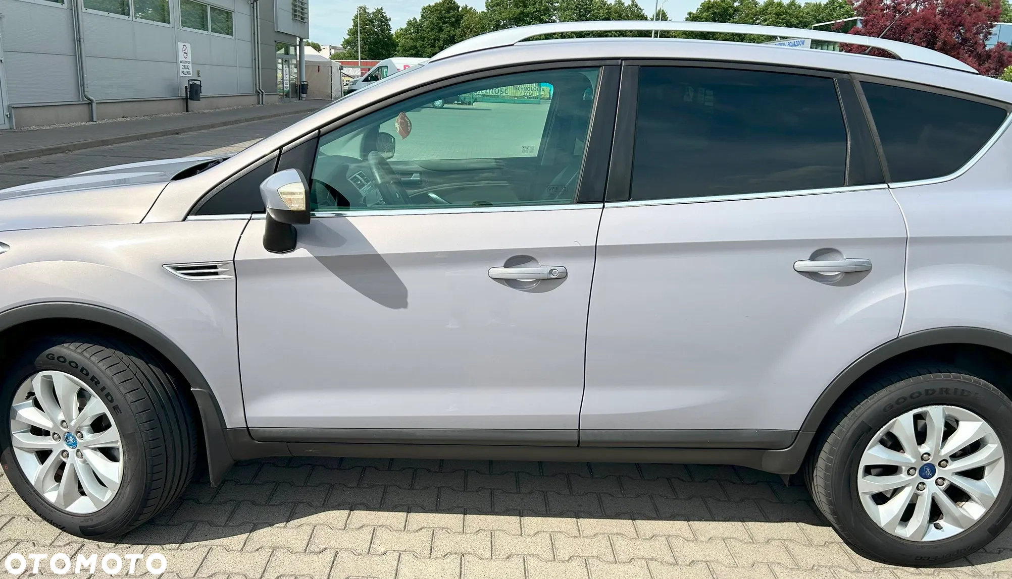 Ford Kuga - 9