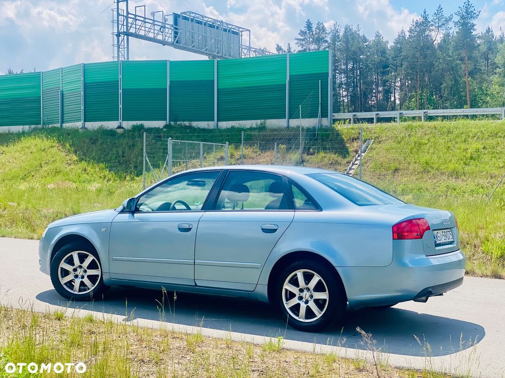 Audi A4 Limousine 2 - 10