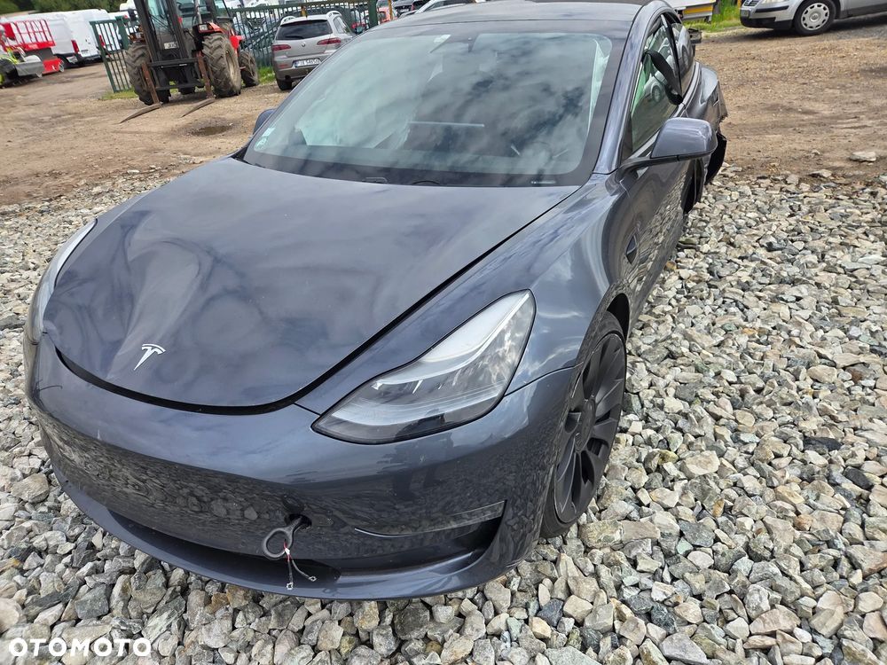 Tesla Model 3 Allradantrieb Dual Motor Performance - 1