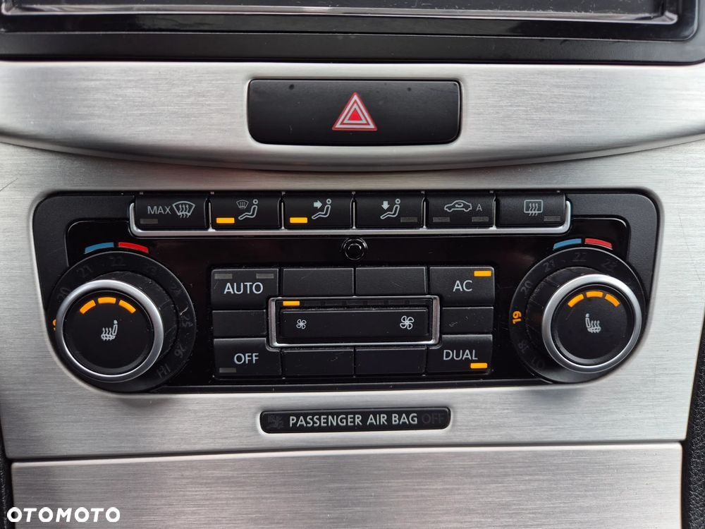 Volkswagen Passat 1.8 TSI Highline - 10