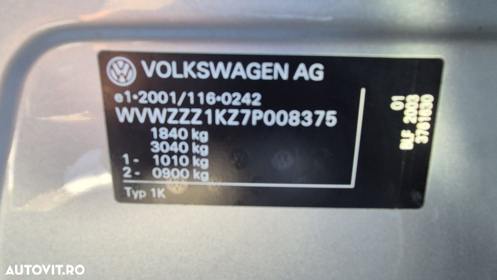 Volkswagen Golf 1.6 FSI Automatik Sportline - 17
