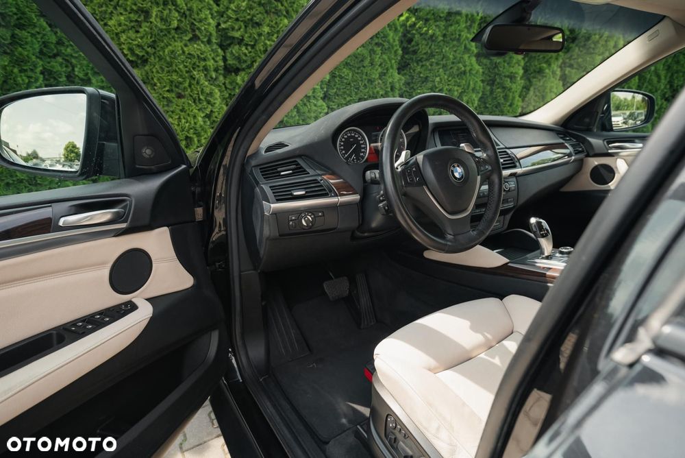 BMW X6 - 10