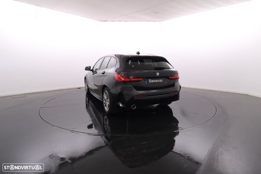 BMW 116 d Pack Desportivo M Auto - 5