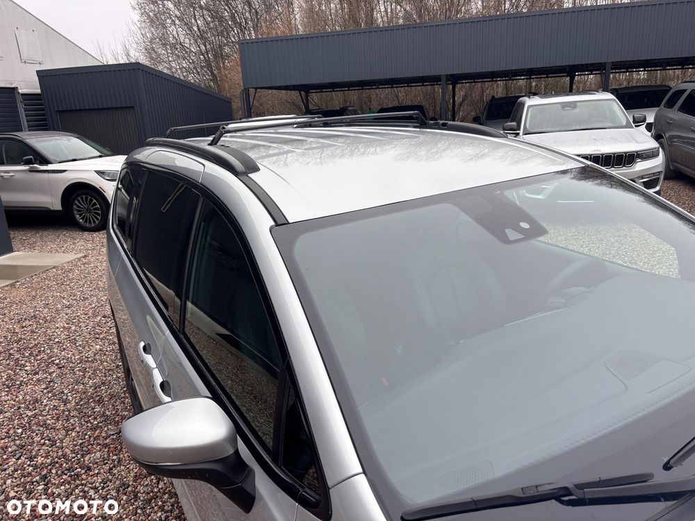 Chrysler Pacifica - 15