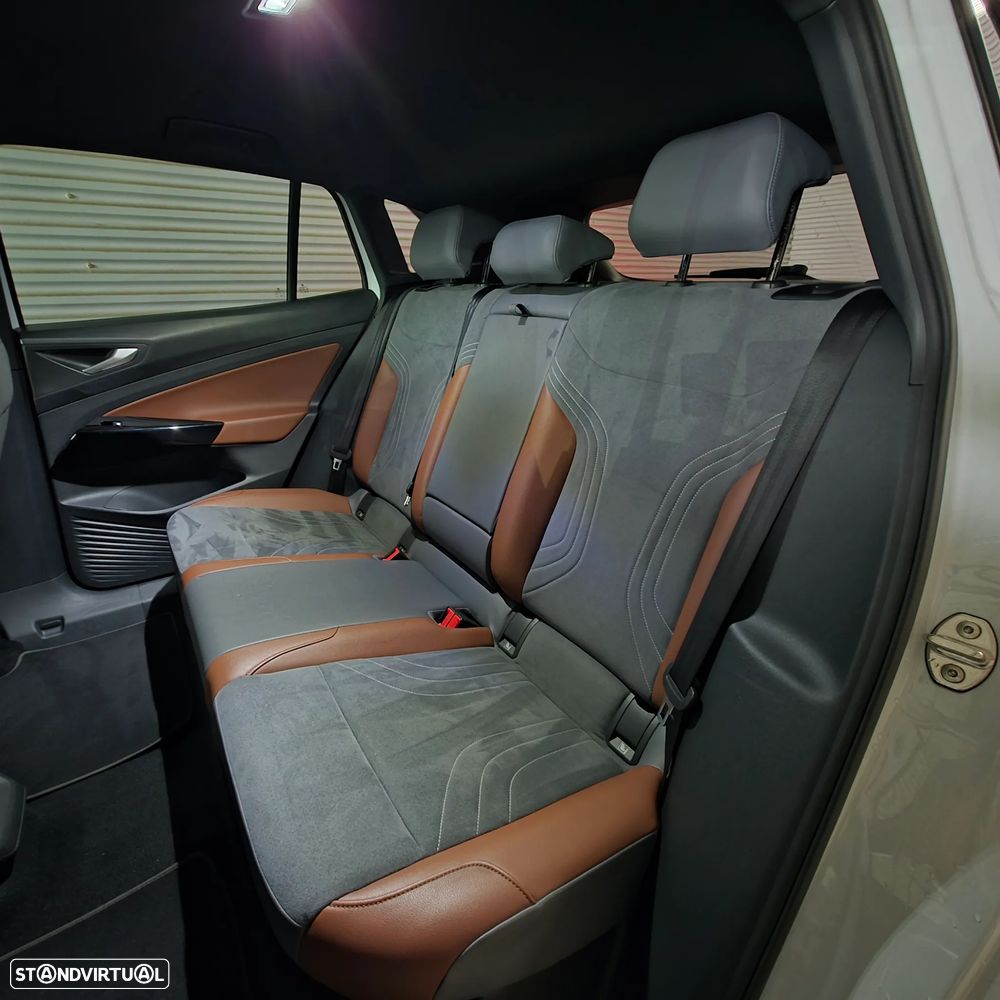 VW ID.4 77 kWh Pro Performance 1st - 13