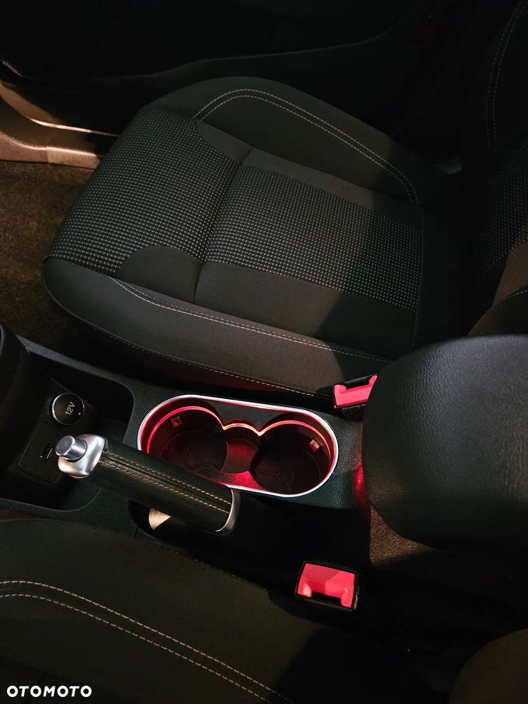Ford Fiesta 1.0 EcoBoost Titanium - 10