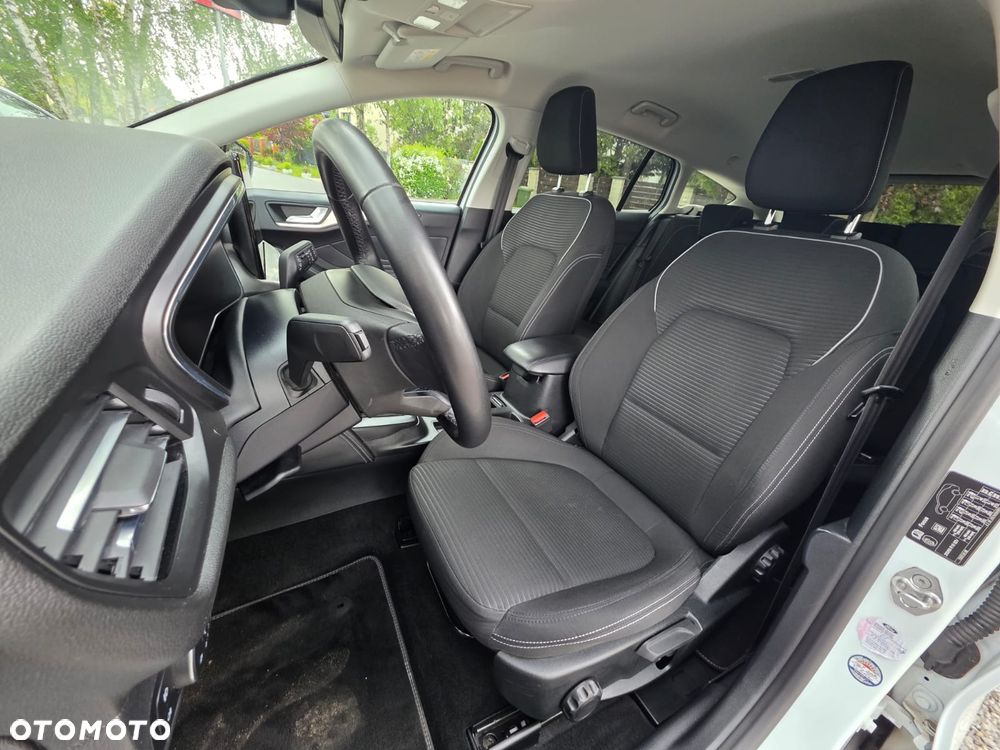 Ford Focus 1.5 EcoBlue STart-Stopp-System TITANIUM X - 13