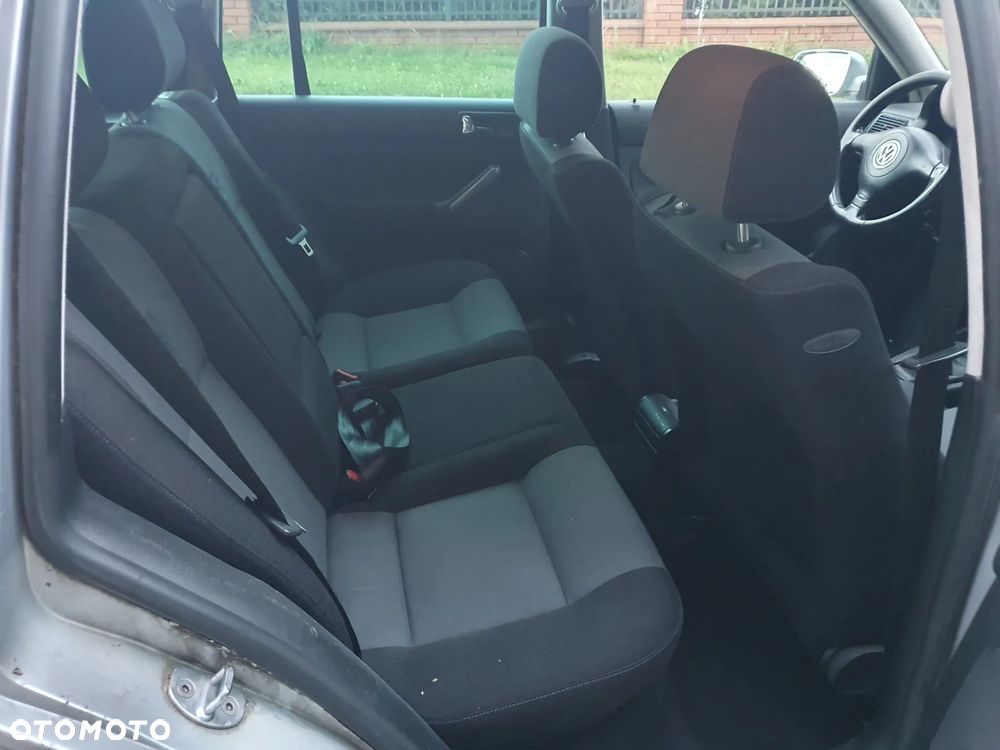 Volkswagen Golf 1.9 TDI Comfortline - 15