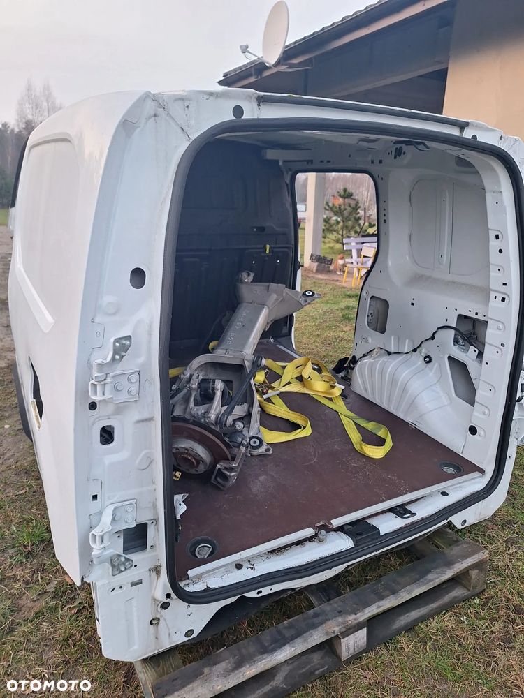 Citroën E BERLINGO - 14