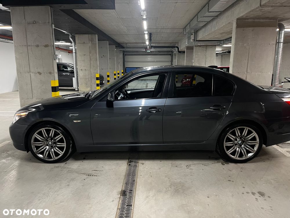 BMW Seria 5 530d - 13