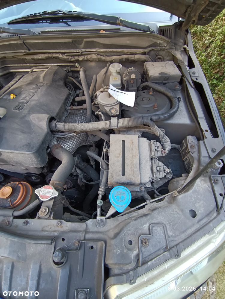 Suzuki Grand Vitara 2.0 Comfort - 16