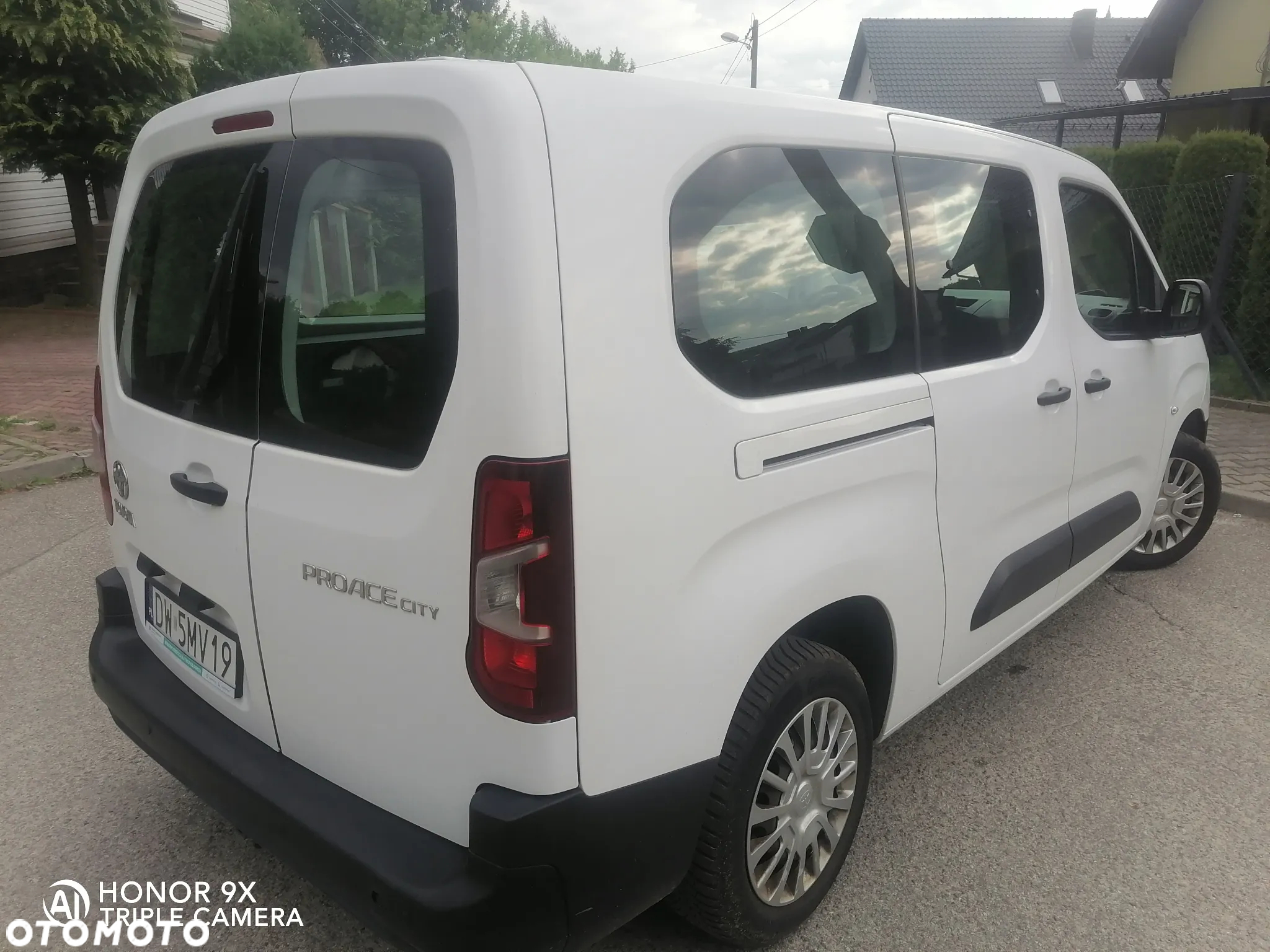 Toyota Proace City Verso Long 1.5 D-4D Family - 4