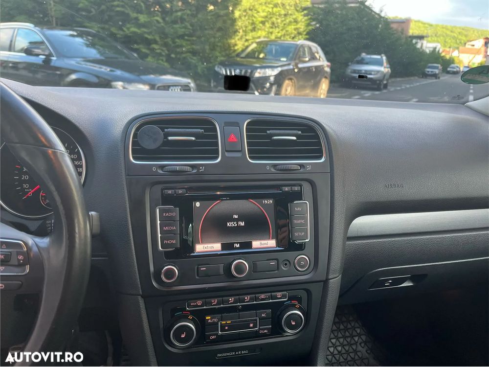 Volkswagen Golf 1.6 TDI DPF Comfortline - 5