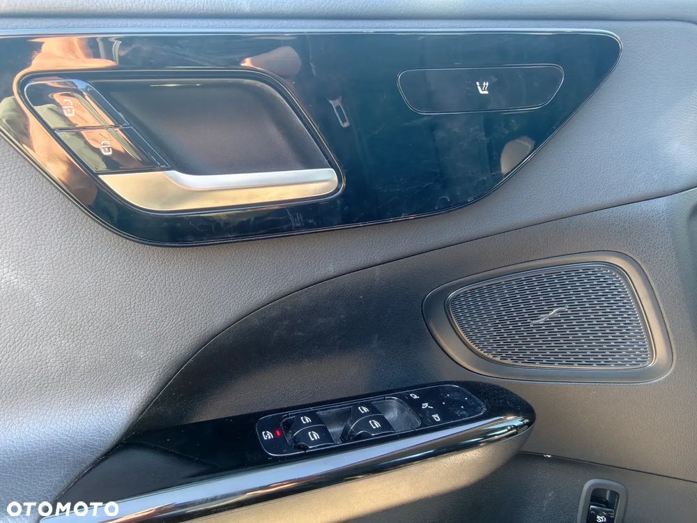 Mercedes-Benz Klasa C - 27