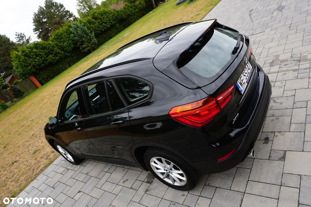 BMW X1 sDrive18d Advantage - 11