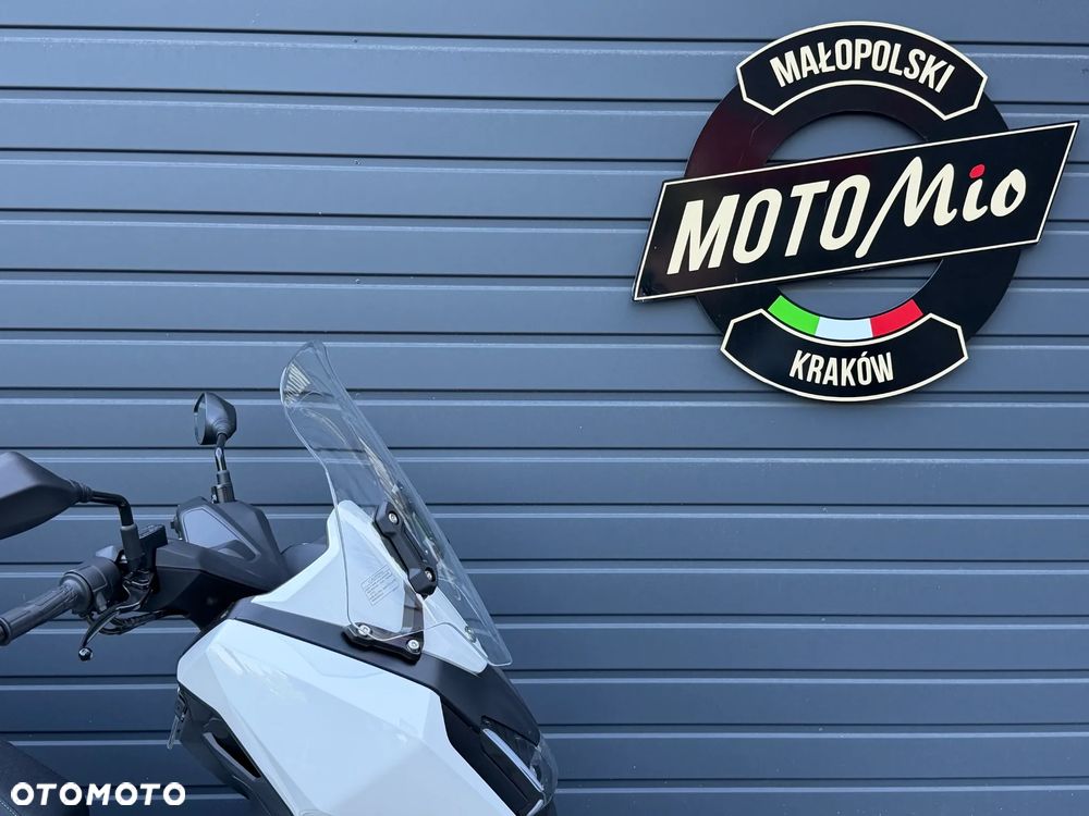 Kymco Skytown - 6
