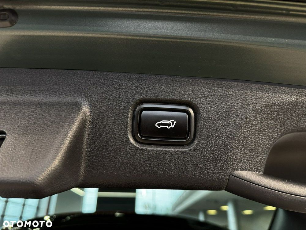Kia Sportage - 11