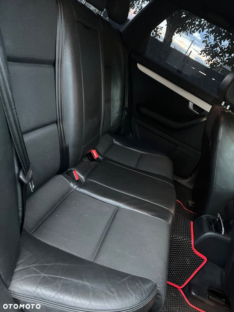 Audi A4 Avant - 15
