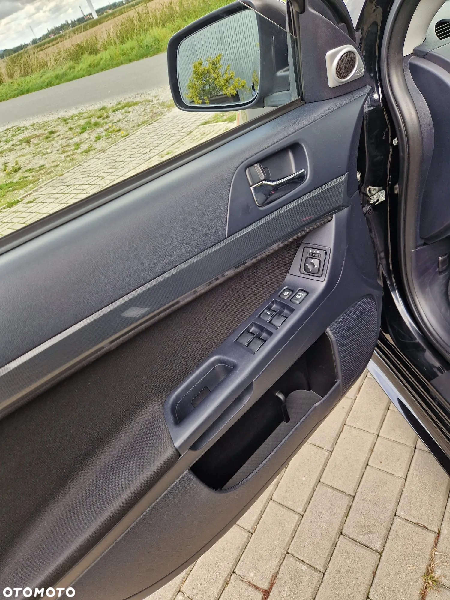 Mitsubishi Lancer - 15