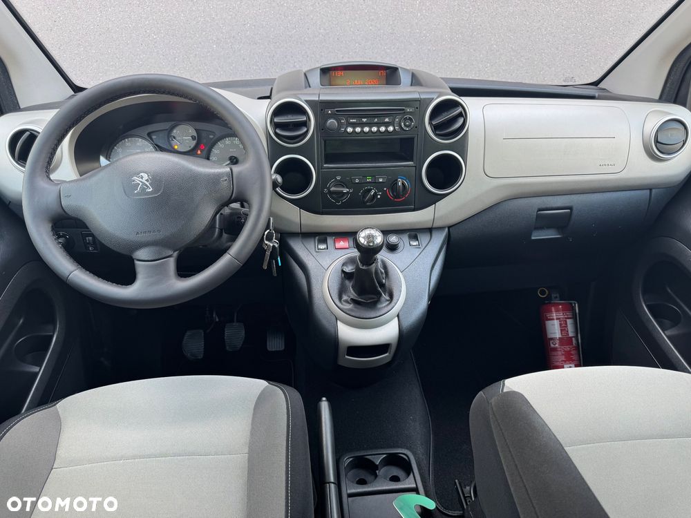 Peugeot Partner 98 VTi Active - 24