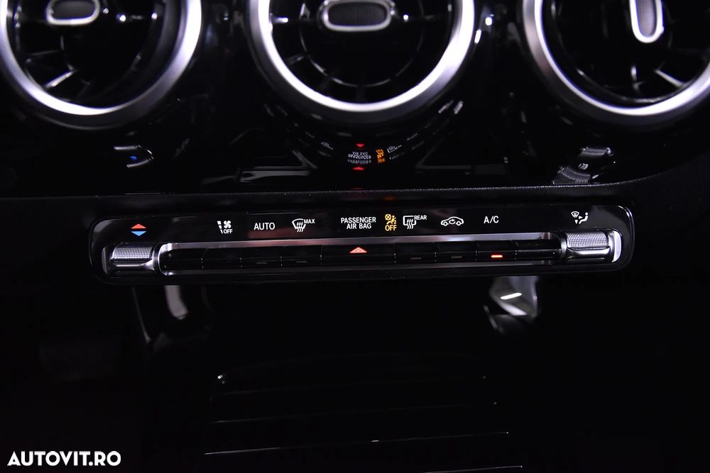 Mercedes-Benz CLA - 18