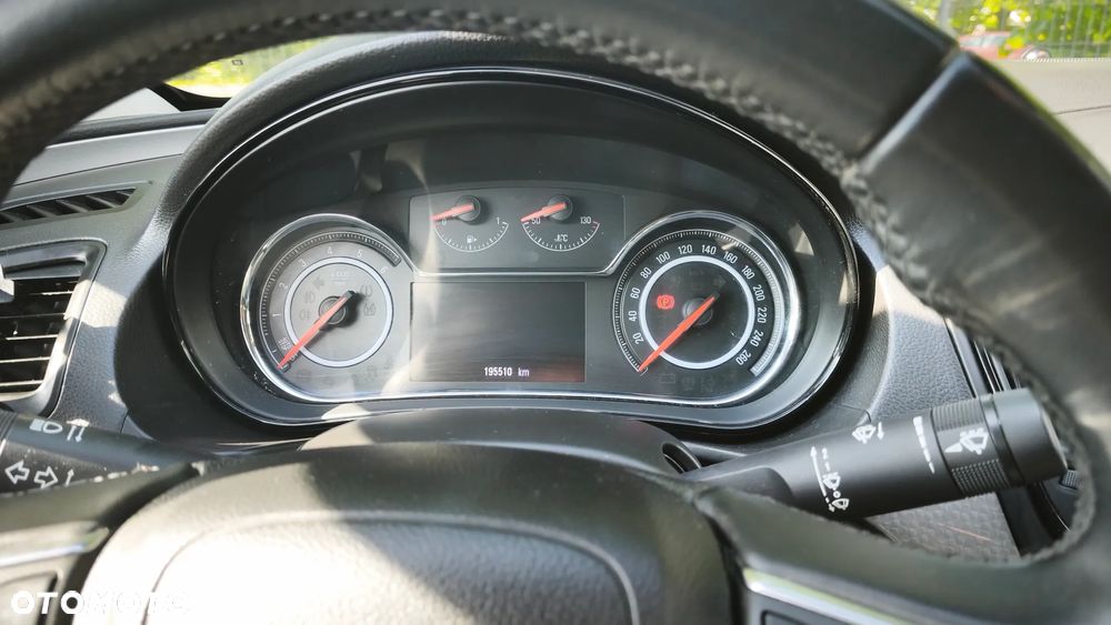 Opel Insignia 2.0 CDTI ecoFLEXStart/Stop Business Innovation - 11
