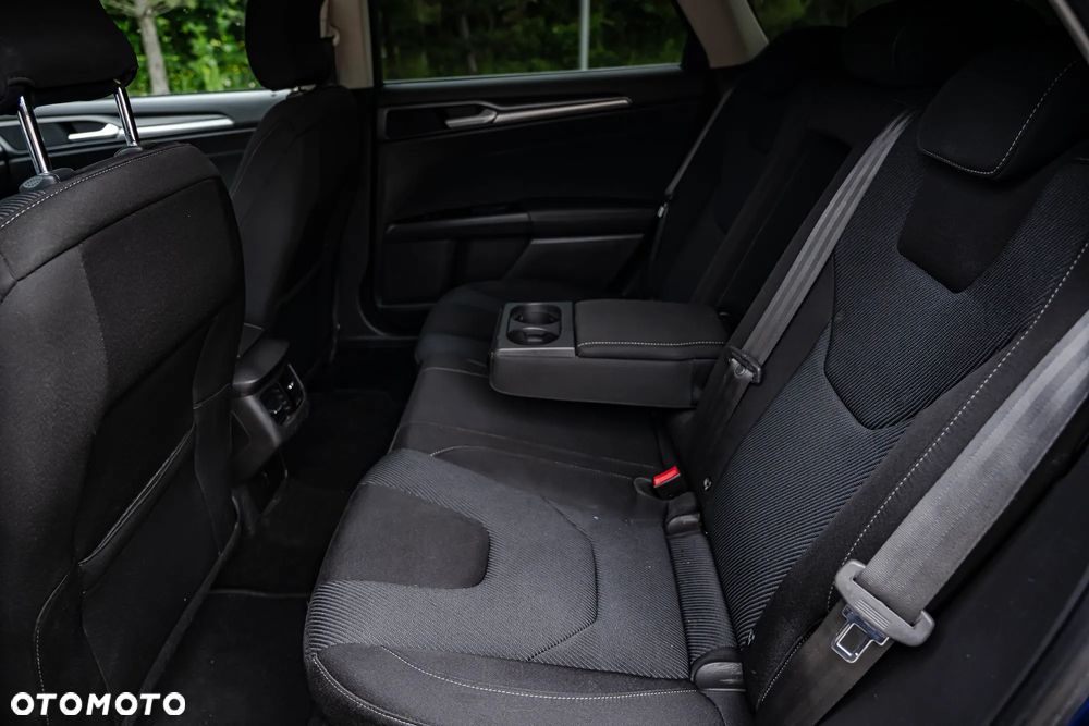 Ford Mondeo 2.0 TDCi Titanium PowerShift - 8
