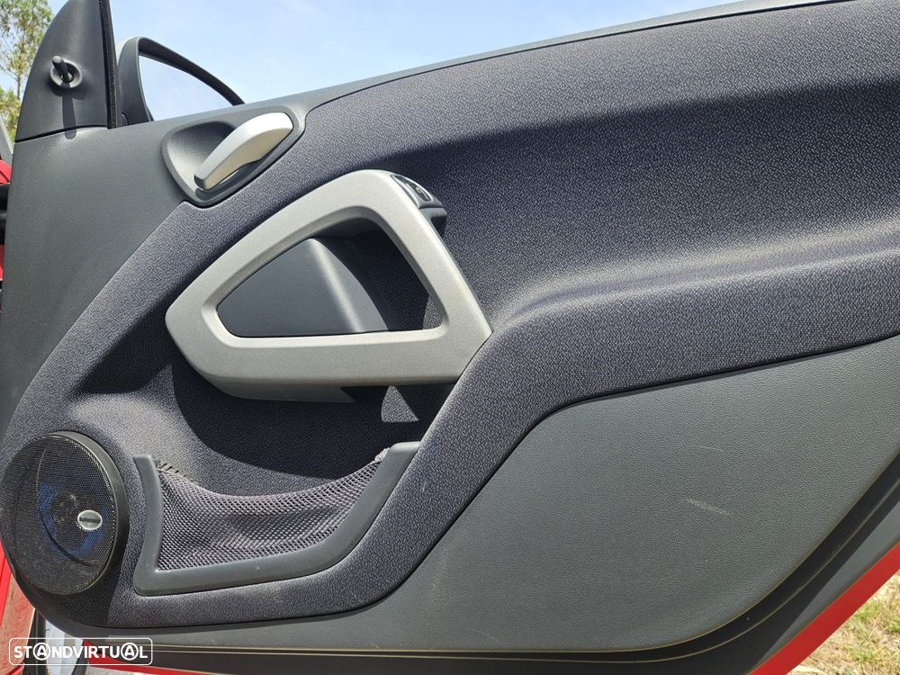 Smart ForTwo Coupé 0.8 cdi Passion 54 Softouch - 31