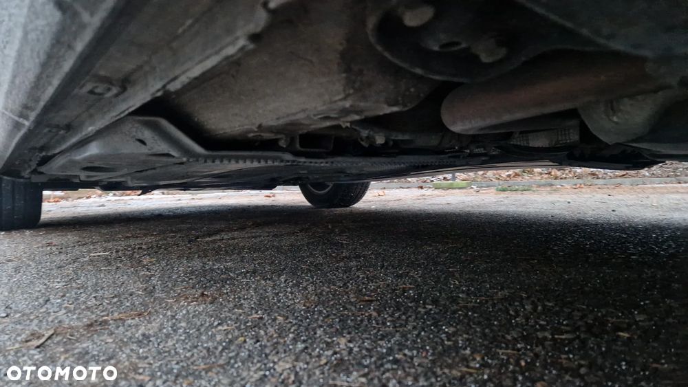 Volkswagen Golf 1.6 TDI BlueMotion Technology Trendline - 7