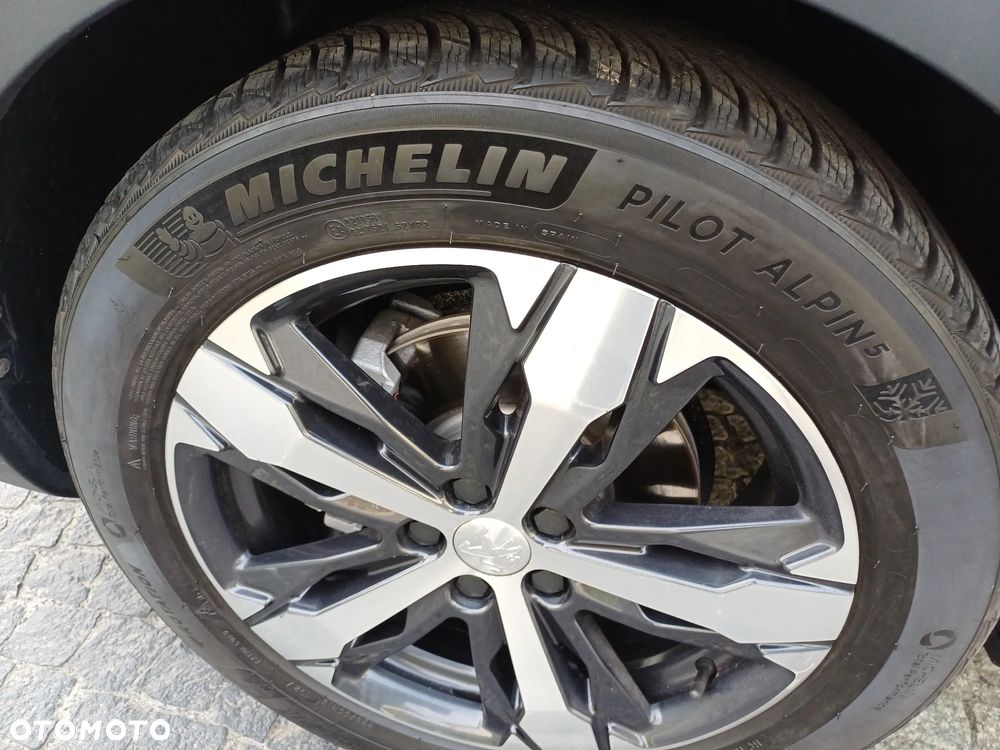 Peugeot 3008 2.0 BlueHDi GT S&S EAT8 - 20