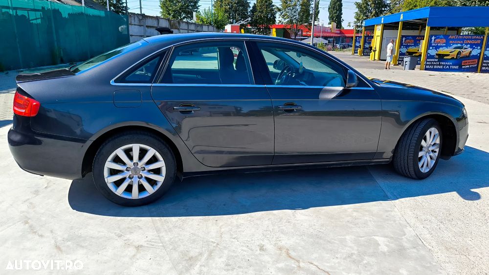 Audi A4 Limuzina - 3