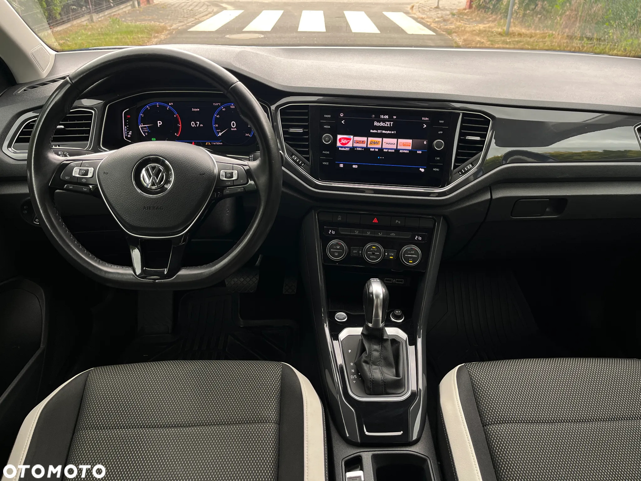 Volkswagen T-Roc 1.5 TSI ACT Advance DSG - 12
