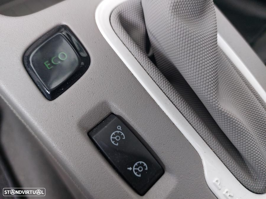 Renault Zoe (c/ Bateria) Life 40 Q90 - 29