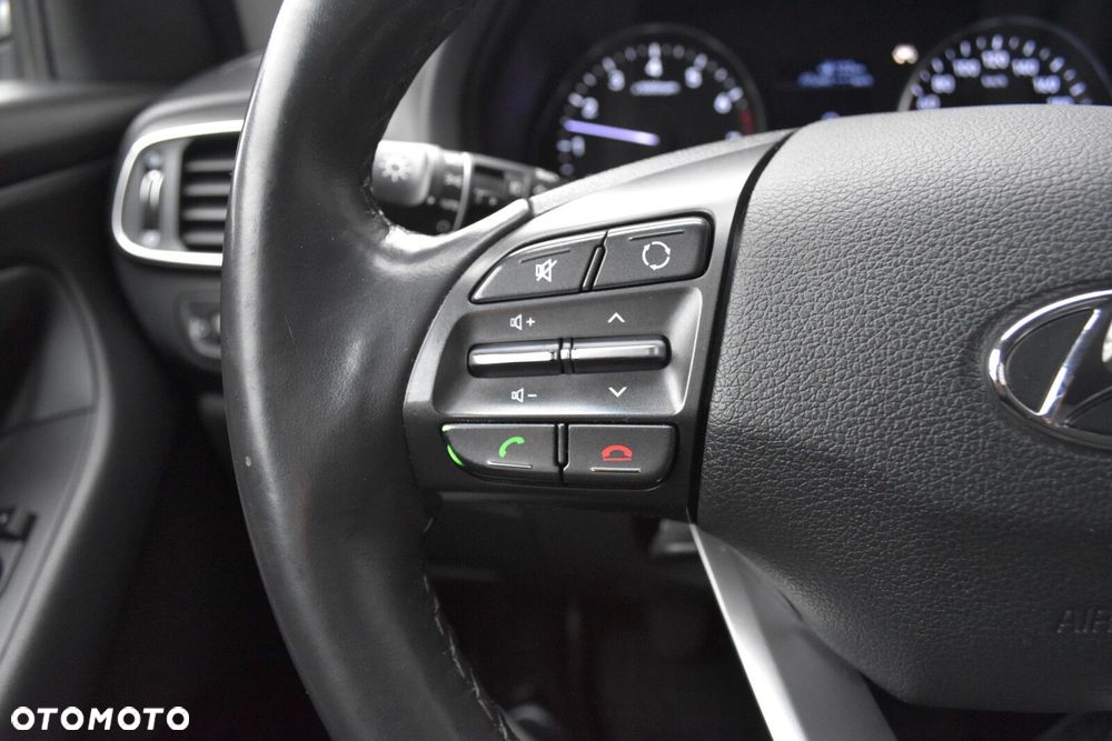 Hyundai i30 1.0 T-GDI Classic + - 14