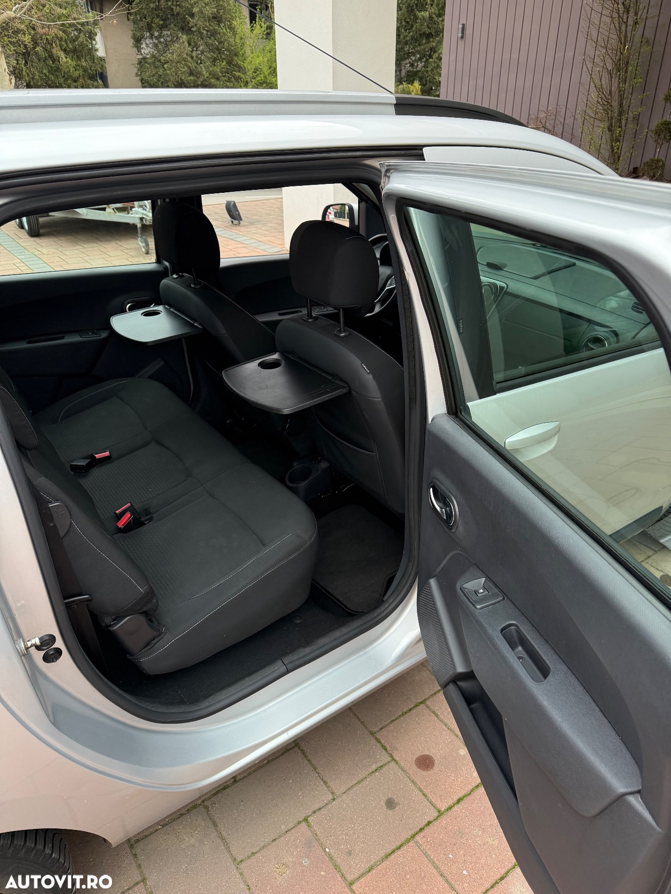 Dacia Lodgy - 10