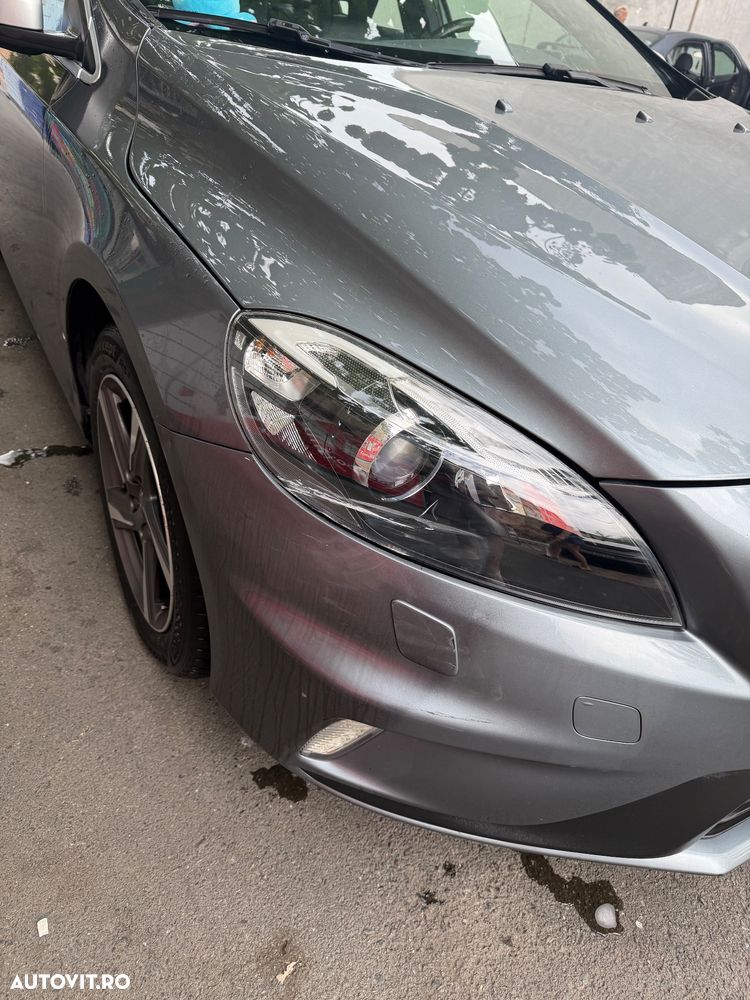 Volvo V40 D2 Basic - 10