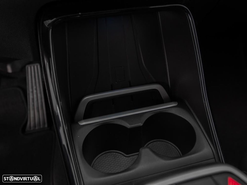 BMW 218 Active Tourer i Aut. Luxury Line - 23