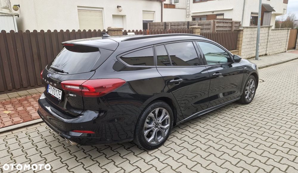 Ford Focus 1.0 EcoBoost Hybrid ST-LINE STYLE - 4
