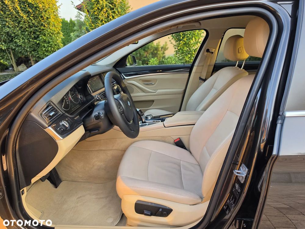 BMW Seria 5 520d - 8