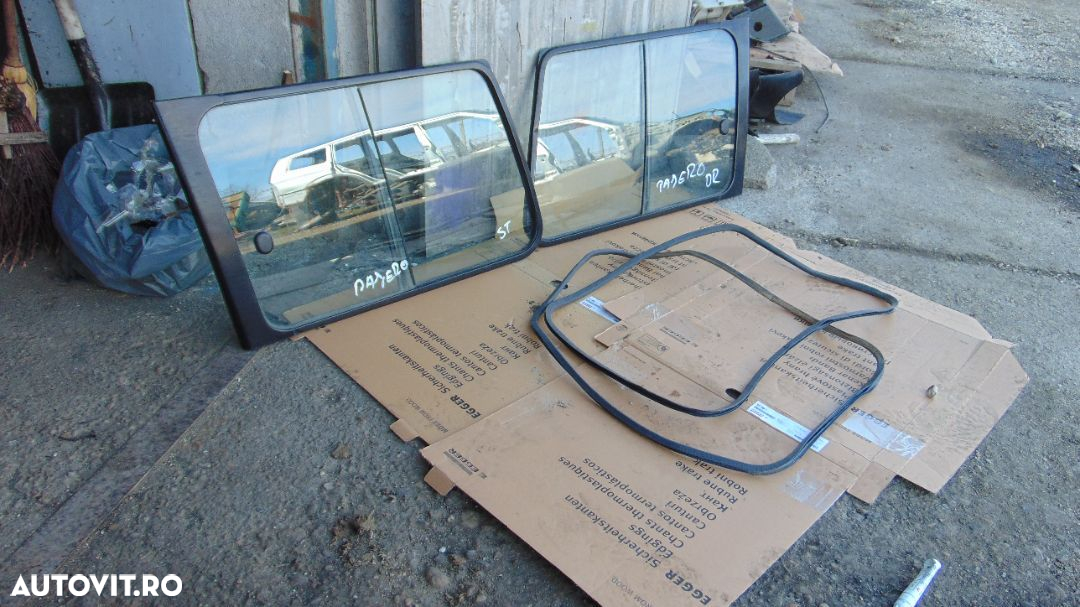 Geam fix Mitsubishi pajero mk2 geamuri staga dreapta spate model 5 usi dezmembrez - 3
