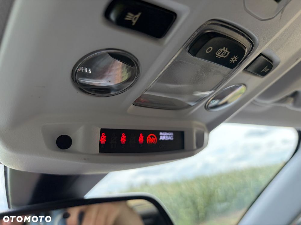 Peugeot 2008 PureTech 100 Active - 20