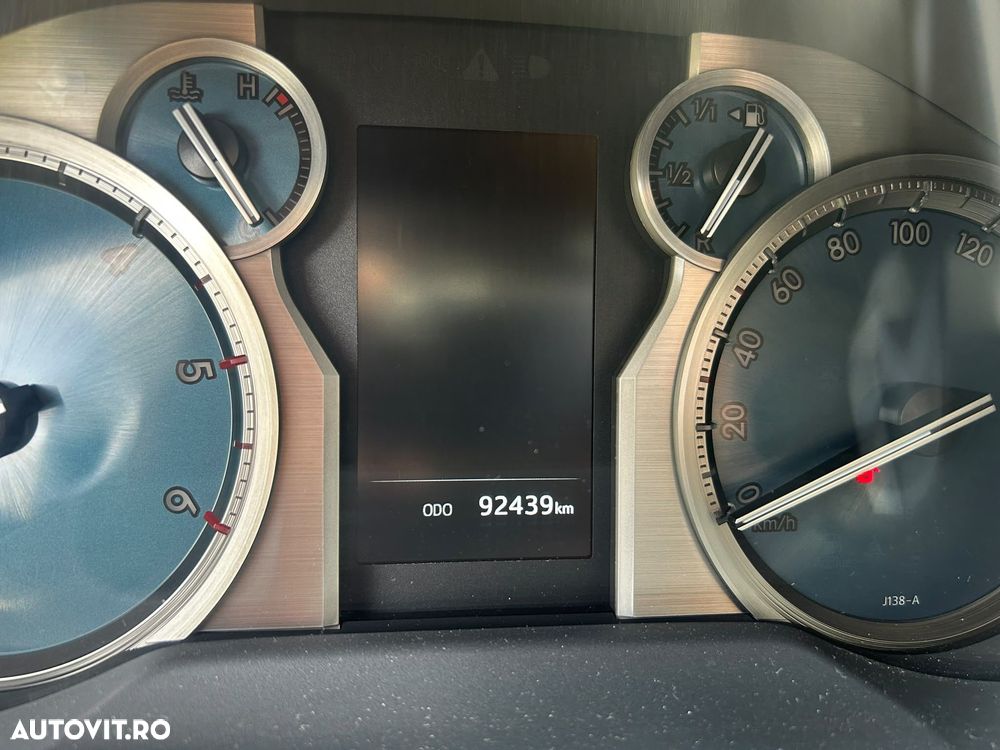 Toyota Land Cruiser 2.8l D-4D 204 CP A/T 7 locuri Luxury AVS - 11