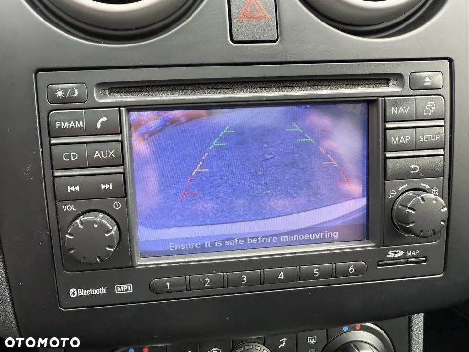 Nissan Qashqai 2.0 4 x 4 tekna - 24