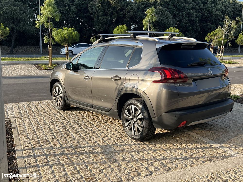Peugeot 2008 1.2 PureTech Allure EAT6 - 14