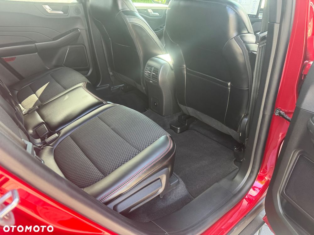 Ford Kuga 2.5 FHEV AWD ST-Line X - 15