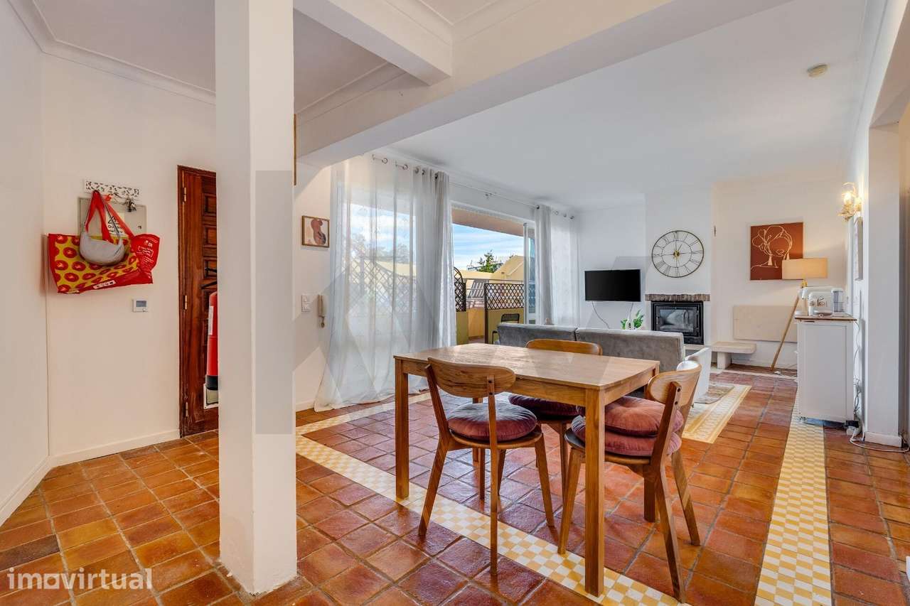 Apartamento T2 com Suíte e Varanda ampla | Condomínio com Piscina | Bo - Grande imagem: 5/33