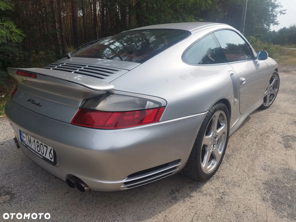 Porsche 911 - 10
