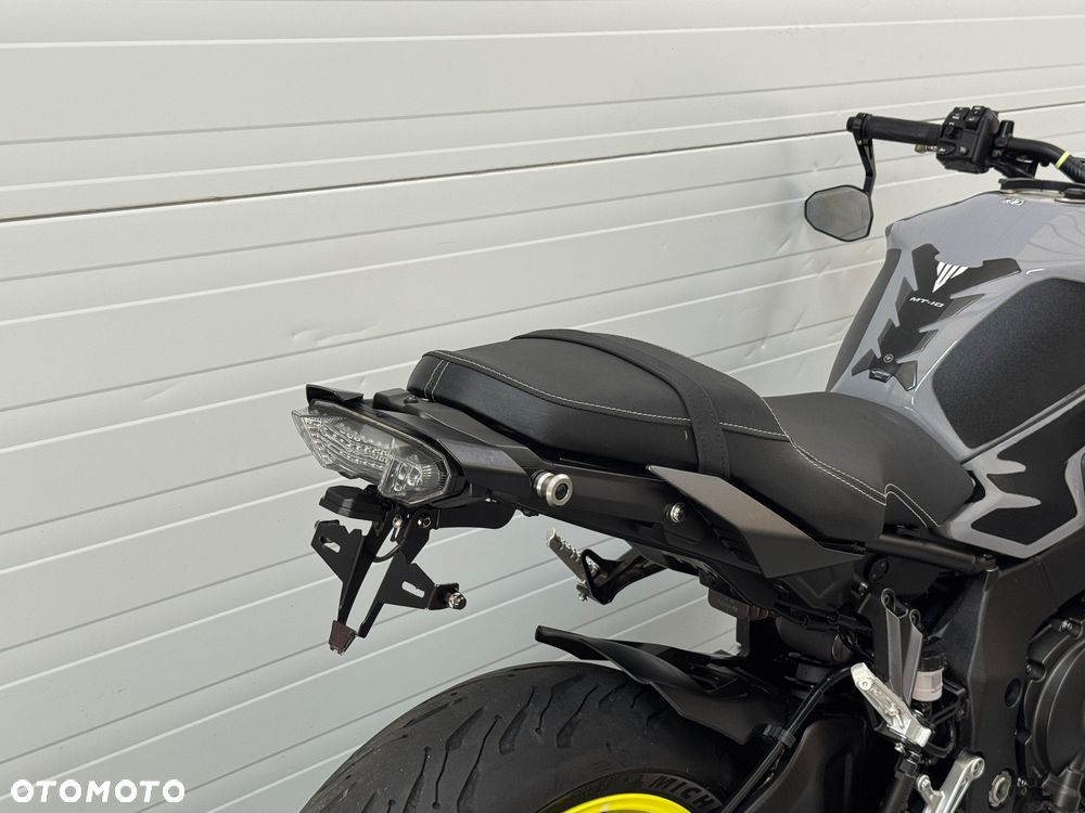 Yamaha MT - 7