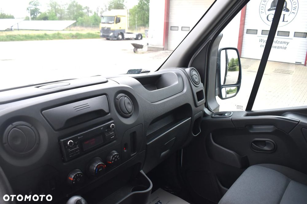 Renault Master - 16