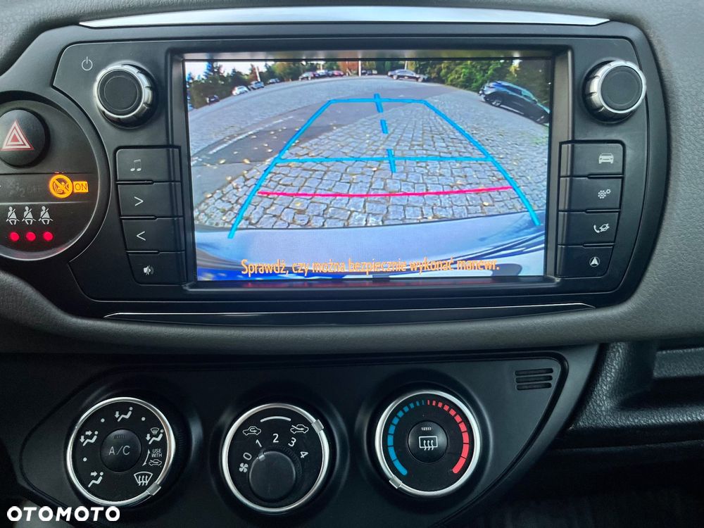 Toyota Yaris - 9